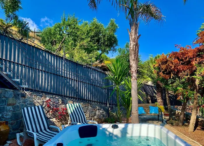 Chiara Tatil Evi Santo Stefano al Mare