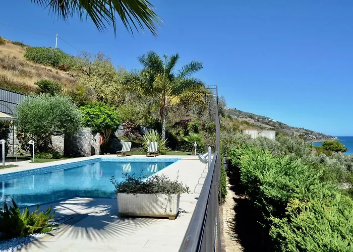 Chiara * Santo Stefano al Mare